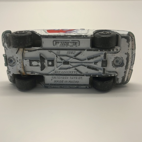 Vintage MatchBox Dinky Cars Blue Flame Corvette,#34 Vantastic - Picture 9 of 9